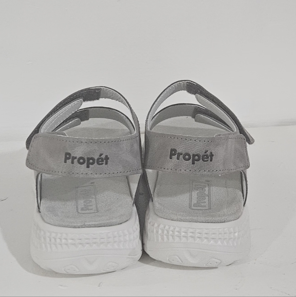 Propet TravelActiv Scottsdale Women's Sandals/ Adjustable and Lightweight/Size 7 - Picture 6 of 10